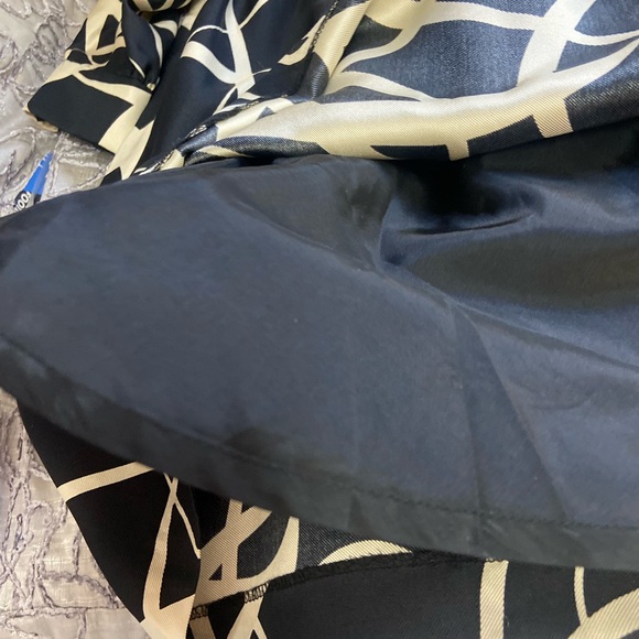 J Crew Sz 4 Black & Cream Silk Abstract Ruffle Collar Dress - Picture 5 of 16